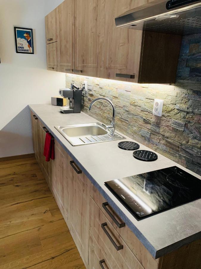 Apartman Juh 塔莱 外观 照片