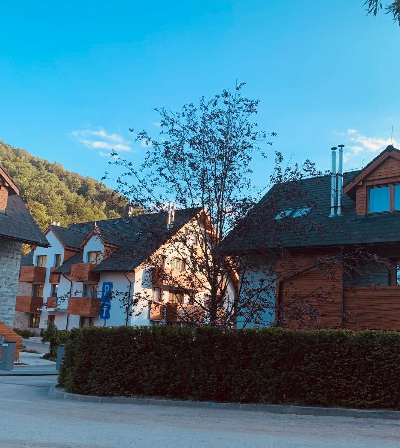 Apartman Juh 塔莱 外观 照片