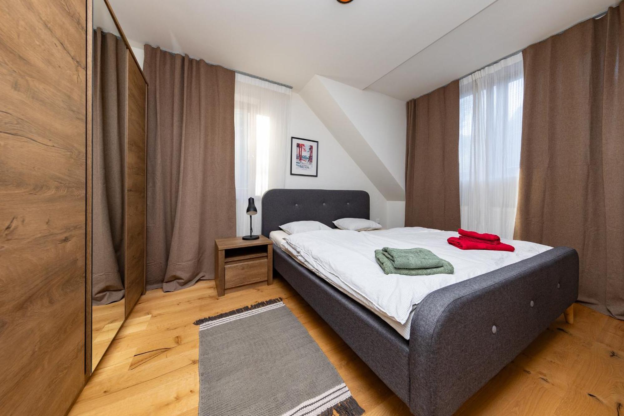 Apartman Juh 塔莱 外观 照片