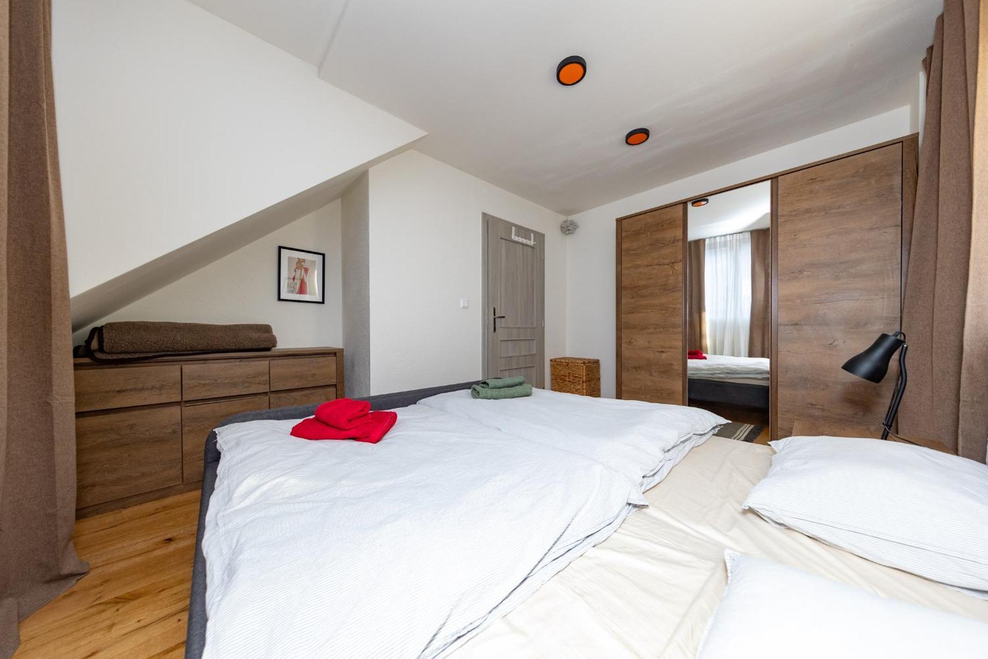 Apartman Juh 塔莱 外观 照片