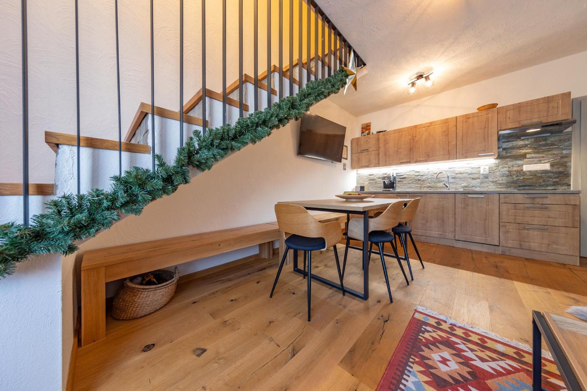 Apartman Juh 塔莱 外观 照片